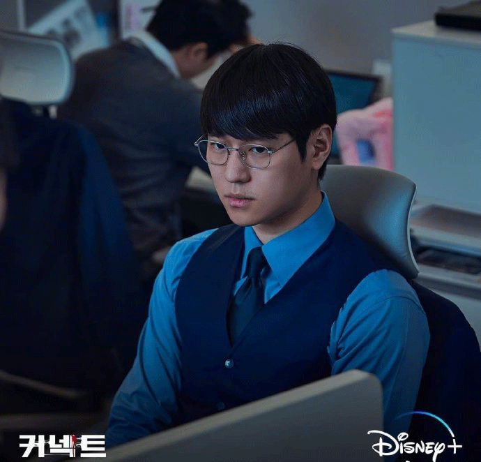 韩剧《Connect》公开剧照，于12月在Disney+播出