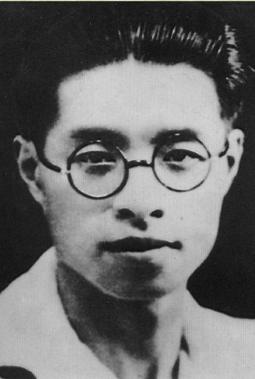 左联五烈士之一胡也频1903年5月4日出生于福州