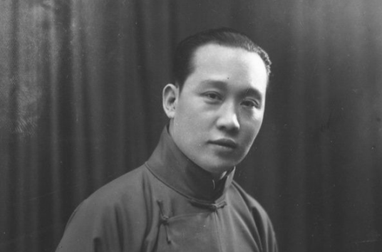 中国京剧演员荀慧生出生于1900年1月5日