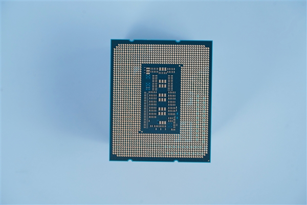 官方玩梗：十三香来了！Intel13代酷睿处理器发布