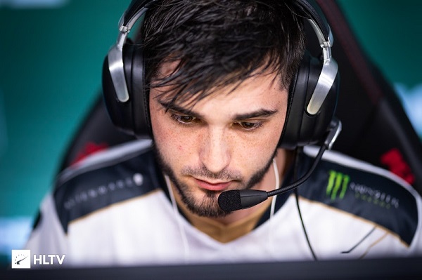 Apeks and CSGO Pro shox Officially Part Ways: A Surprising Split in the Making