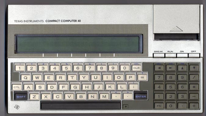 TI CC-40便携电脑于1983年3月问世