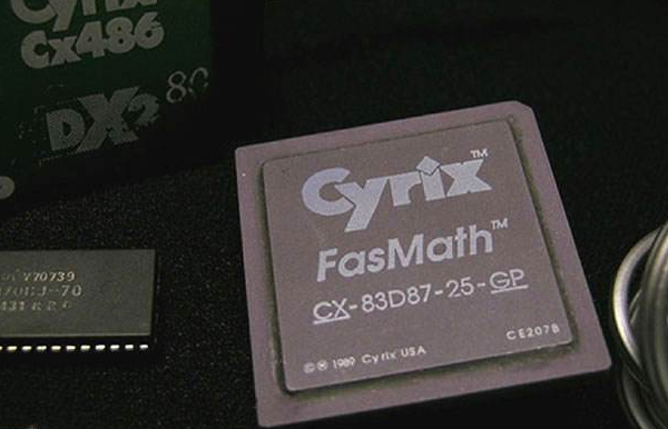 1989年，Cyrix发布了他们的第一个协处理器FasMath 83D87和83S87